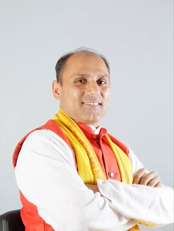 Acharya Vedshrami Ji, founder and Resident Acharya of Arsha Gurukulam